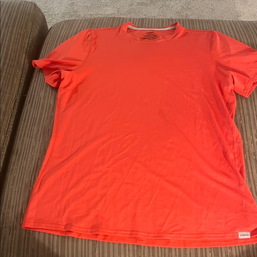 Patagonia XL Tee